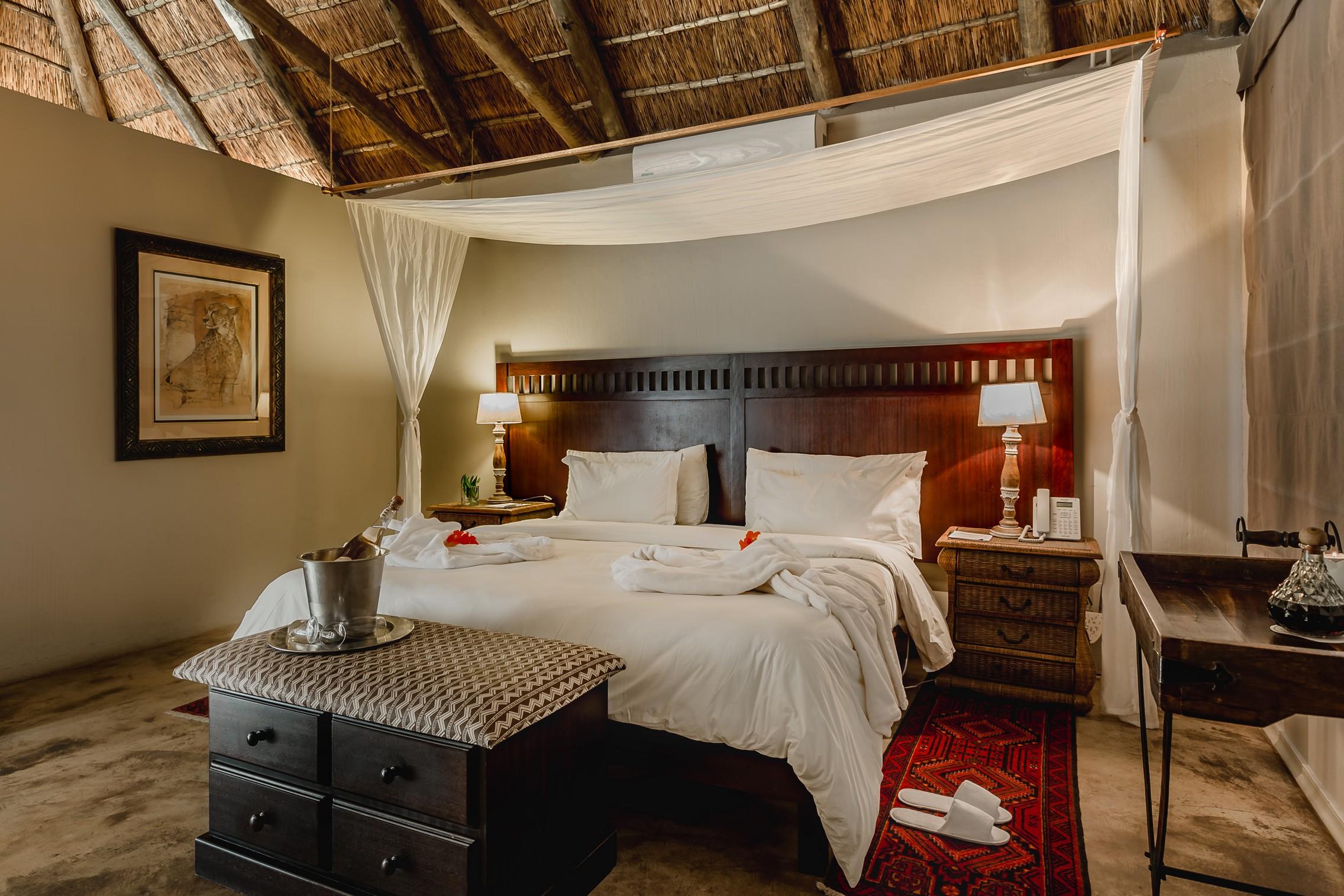 Bukela Game Lodge - Amakhala Game Reserve Bagian luar foto