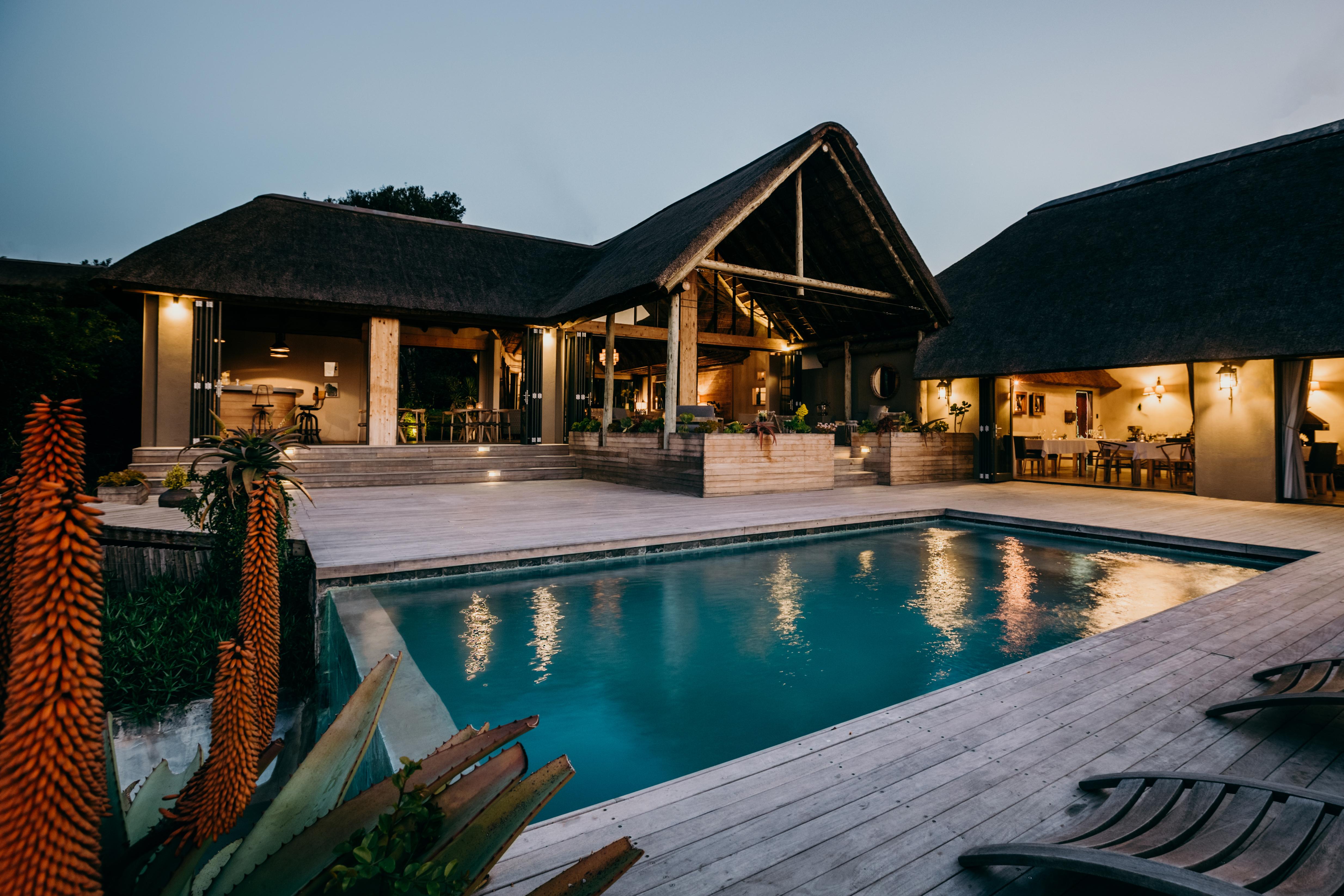 Bukela Game Lodge - Amakhala Game Reserve Bagian luar foto