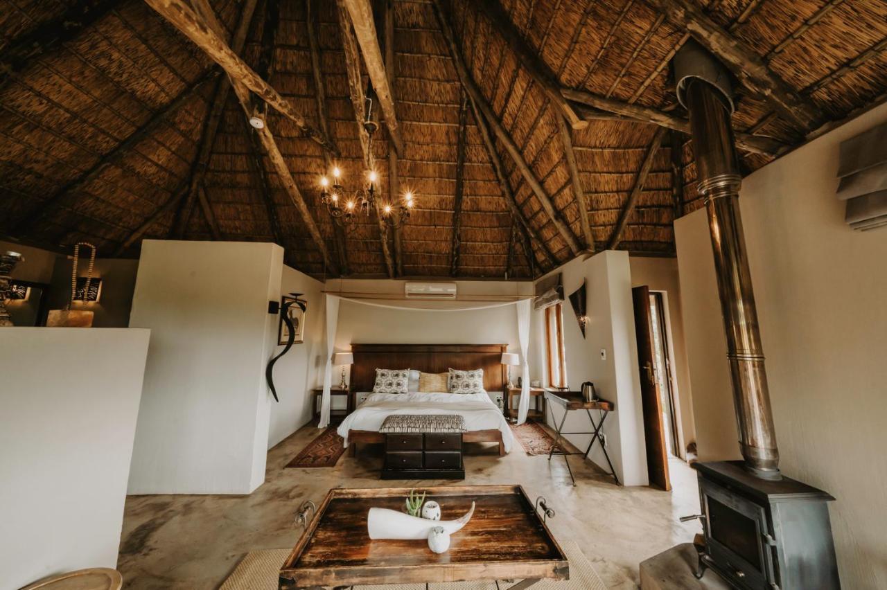 Bukela Game Lodge - Amakhala Game Reserve Bagian luar foto